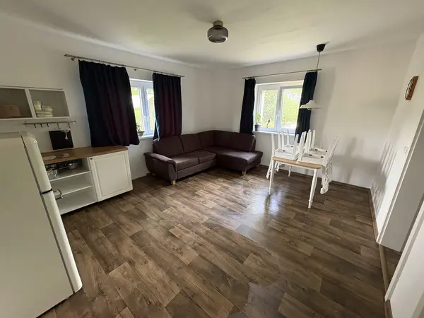 Apartmán 1 – obývací pokoj s kuchyní