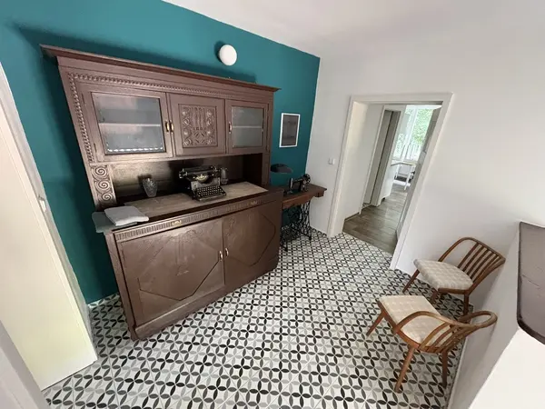 Chodba u apartmánů ve 2. NP